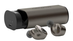 Creative Outlier Pro: aíslate del mundo exterior