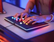 CORSAIR anuncia el mando de combate inalámbrico sin palancas Novablade Pro con efecto Hall