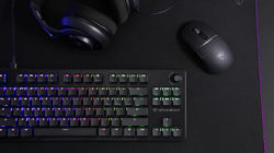 El teclado Vulcan II TKL y el ratón Burst II Pro de Turtle Beach, ya están disponibles en todo el mundo