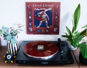 Pearl Abyss y Black Screen Records lanzan oficialmente el álbum en vinilo del 10.º aniversario de Black Desert